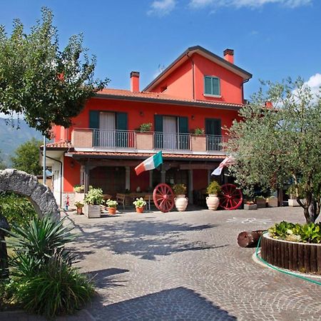 Azienda Agrituristica Pericle Montella Eksteriør bilde