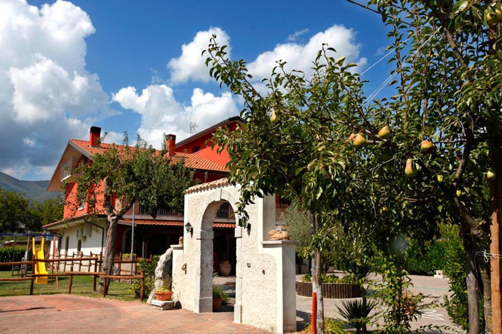 Azienda Agrituristica Pericle Montella Eksteriør bilde