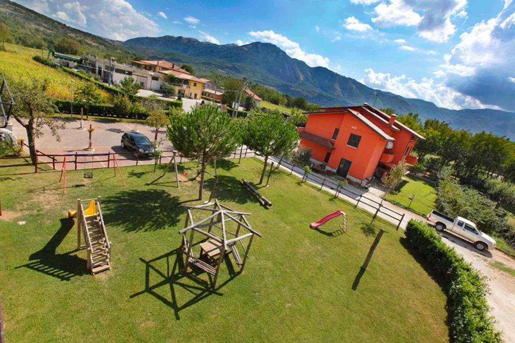 Azienda Agrituristica Pericle Montella Eksteriør bilde