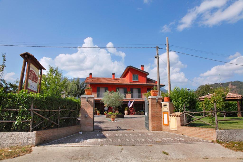 Azienda Agrituristica Pericle Montella Eksteriør bilde