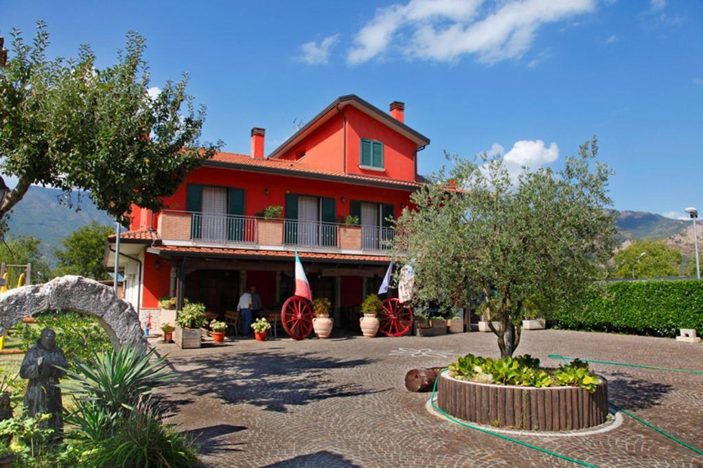 Azienda Agrituristica Pericle Montella Eksteriør bilde