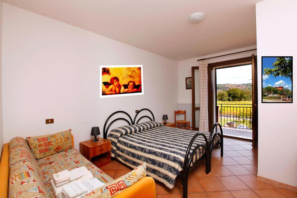 Azienda Agrituristica Pericle Montella Eksteriør bilde
