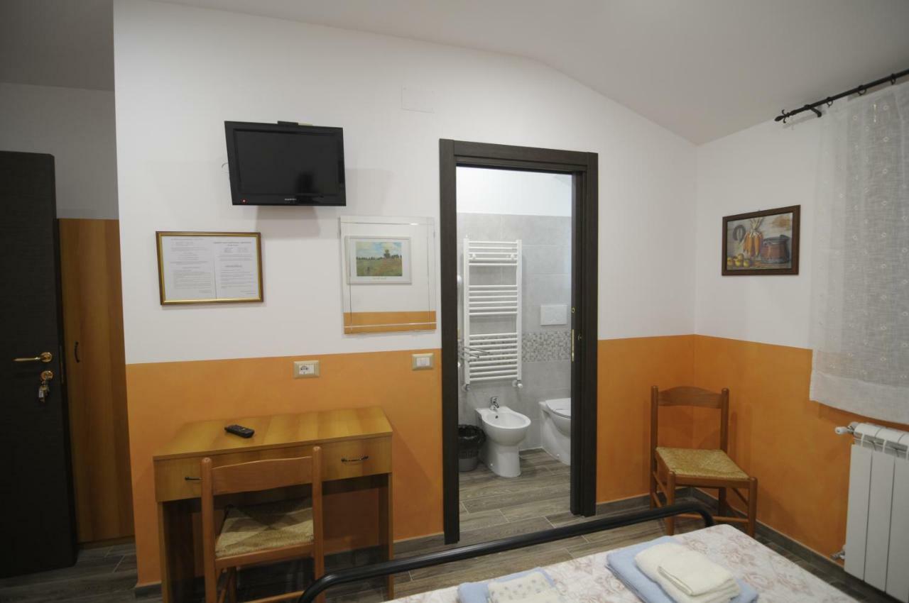 Azienda Agrituristica Pericle Montella Eksteriør bilde